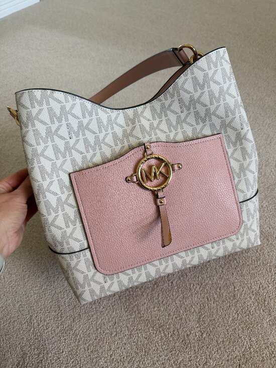Michael Kors Handbags - Michael Kors Signature Large Tote Bag Pink & Vanilla
